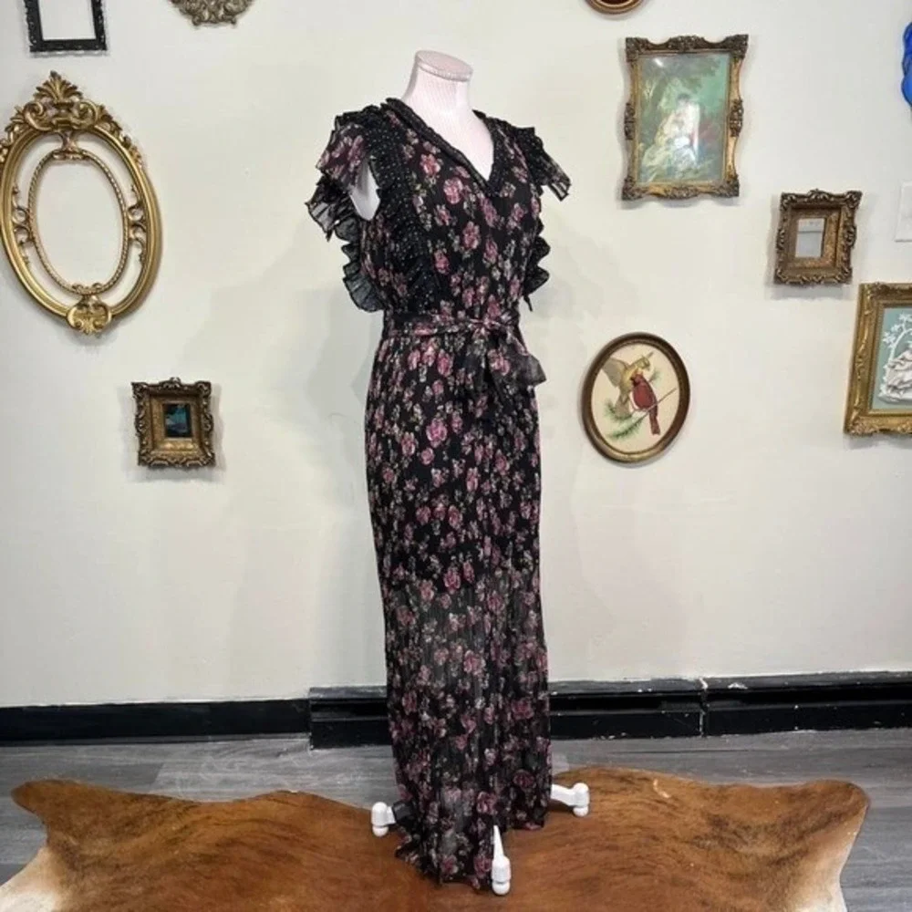 Foxiedox Black Floral Plissé Maxi Dress NWT, Ruffle Lace Trim V-Neck, Size XS - Picture 2 of 6